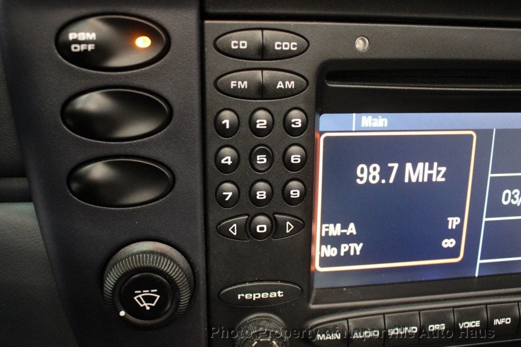 2004 PORSCHE 911 - Image 25