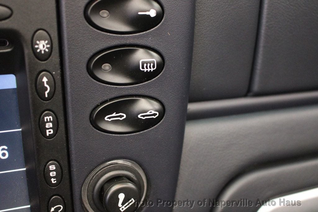 2004 PORSCHE 911 - Image 28