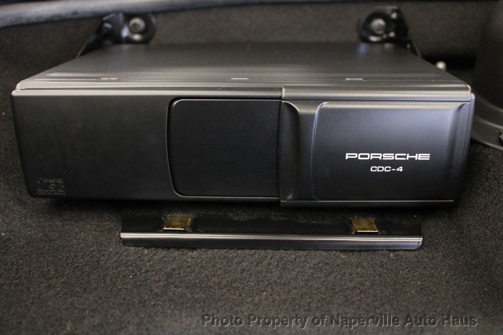 2004 PORSCHE 911 - Image 46