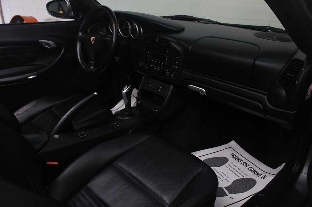 2004 Porsche 911 Cabriolet photo 5