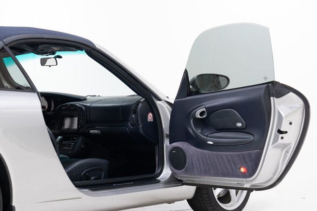 2004 Porsche 911 2dr Cabriolet Carrera Tiptronic - 22091092 - 35