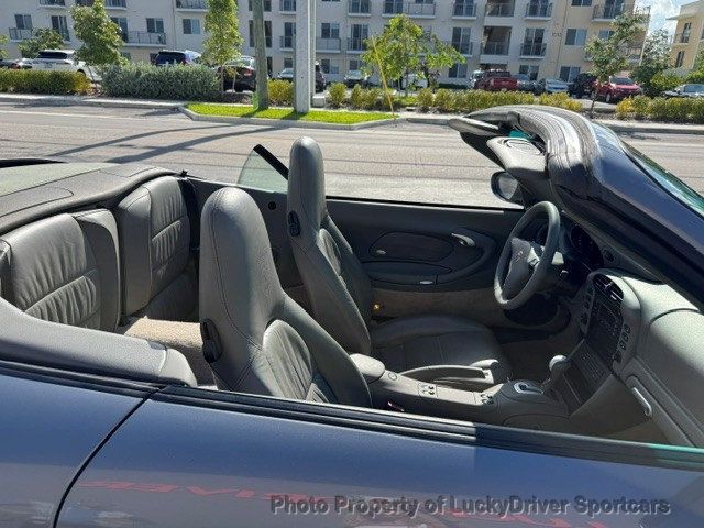 2004 Porsche 911 2dr Cabriolet Carrera Tiptronic - 23030394 - 30