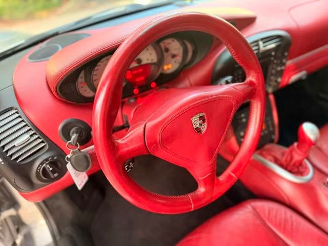 2004 Porsche 911 2dr Cabriolet Turbo 6-Speed Manual - 23027905 - 33