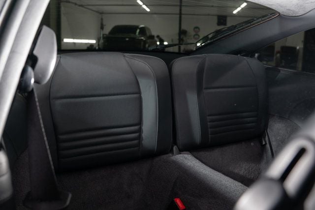 2004 Porsche 911 2dr Coupe 40th Ann Carrera 6-Speed Manual - 22987719 - 18