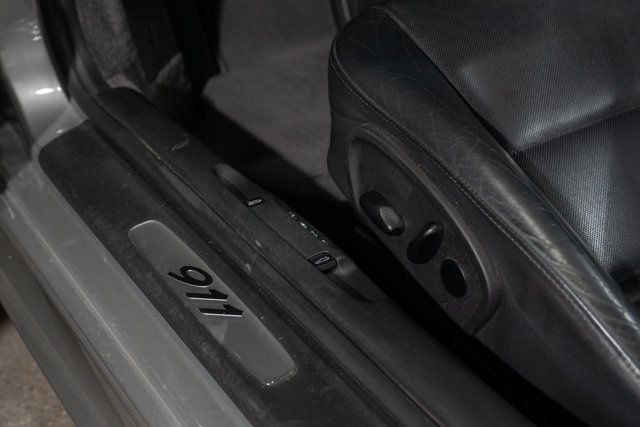 2004 Porsche 911 2dr Coupe 40th Ann Carrera 6-Speed Manual - 22987719 - 21