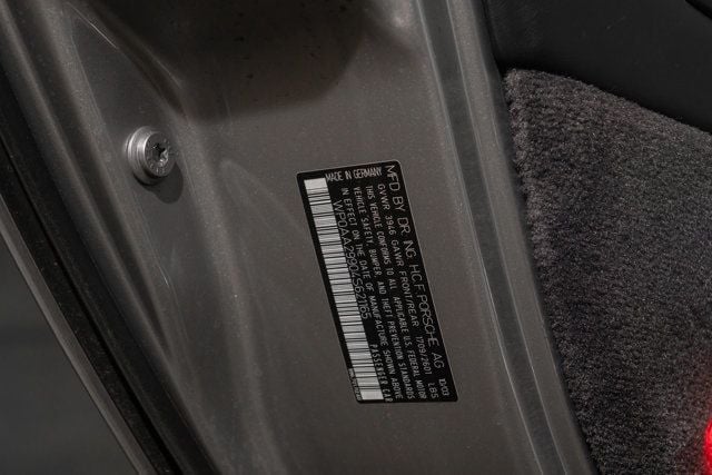 2004 Porsche 911 2dr Coupe 40th Ann Carrera 6-Speed Manual - 22987719 - 51