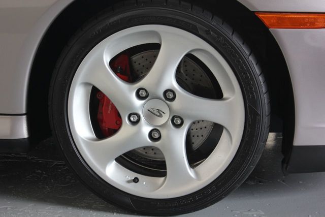 2004 Porsche 911 2dr Coupe Carrera 4S 6-Speed Manual - 20583361 - 15