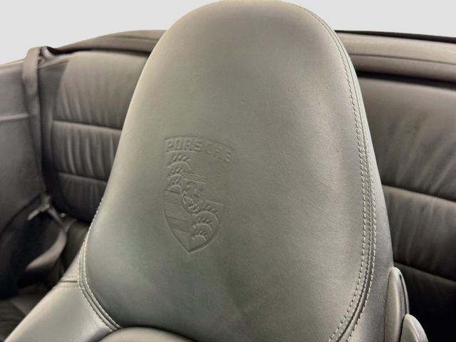 2004 Porsche 911 9470 - 23102584 - 20