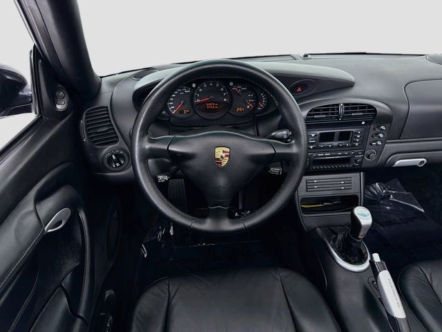 2004 Porsche 911 9470 - 23102584 - 22