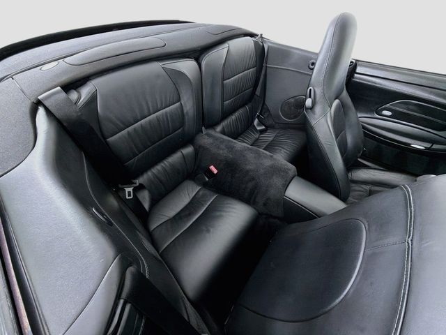 2004 Porsche 911 9470 - 23102584 - 25