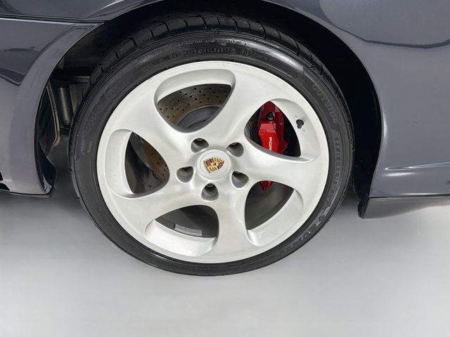 2004 Porsche 911 9470 - 23102584 - 32