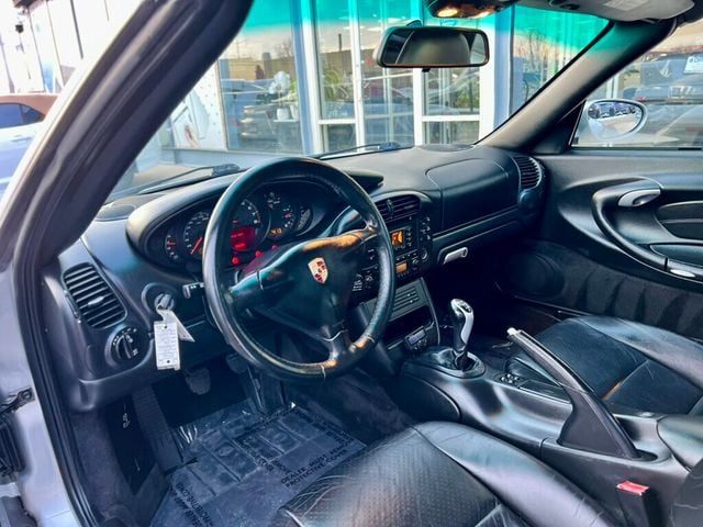 2004 Porsche 911 CARRERA - 22954879 - 11