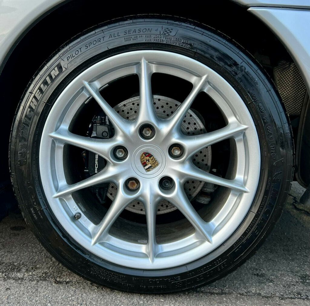 2004 Porsche 911 CARRERA - 22954879 - 19