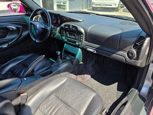 2004 Porsche 911 Carrera - 22921437 - 14