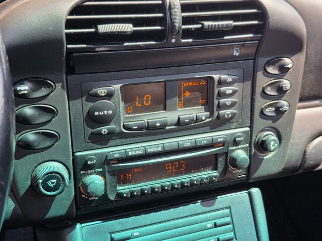 2004 Porsche 911 Carrera - 22921437 - 28