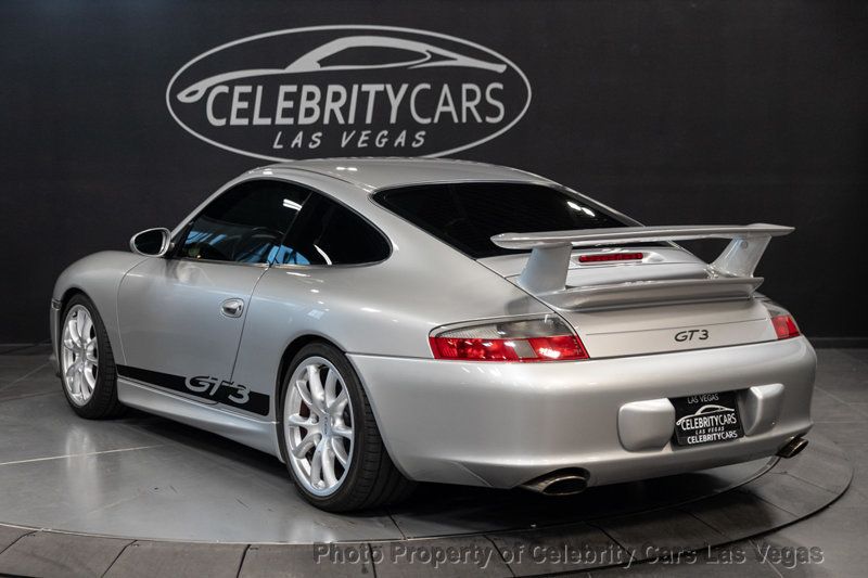 2004 Porsche 911 GT3 Coupe photo 9