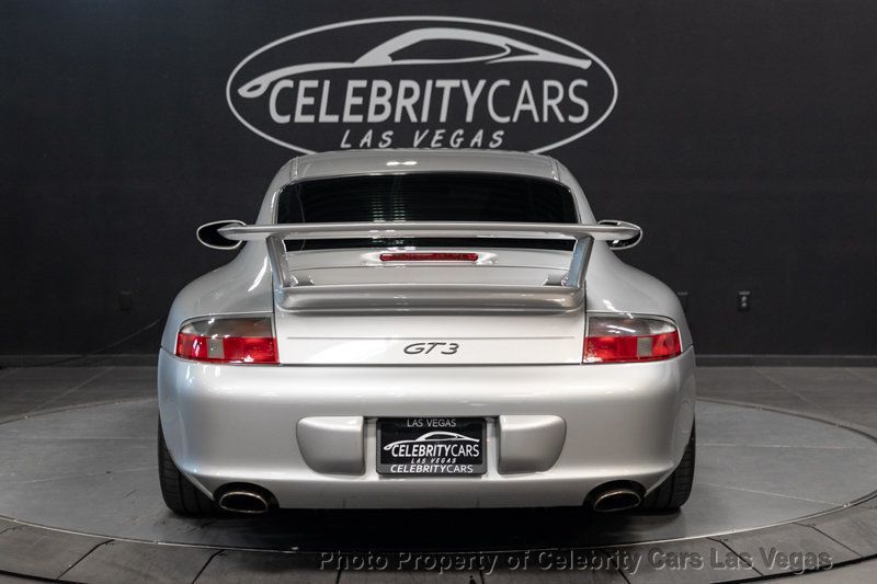 2004 Porsche 911 GT3 Coupe photo 3