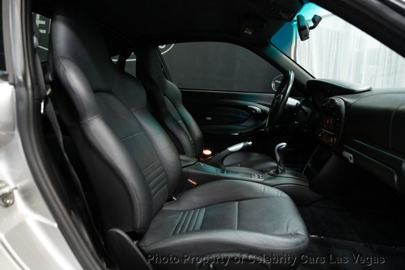 2004 Porsche 911 GT3 Coupe photo 28