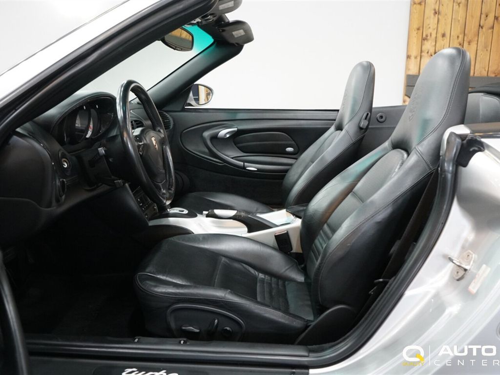 2004 Porsche 911 Turbo Cabriolet - 22881976 - 15