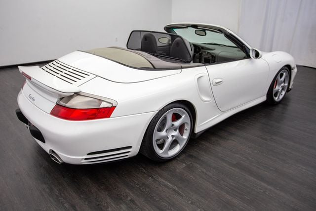 2004 Porsche 911 Turbo Cabriolet - 22529044 - 9