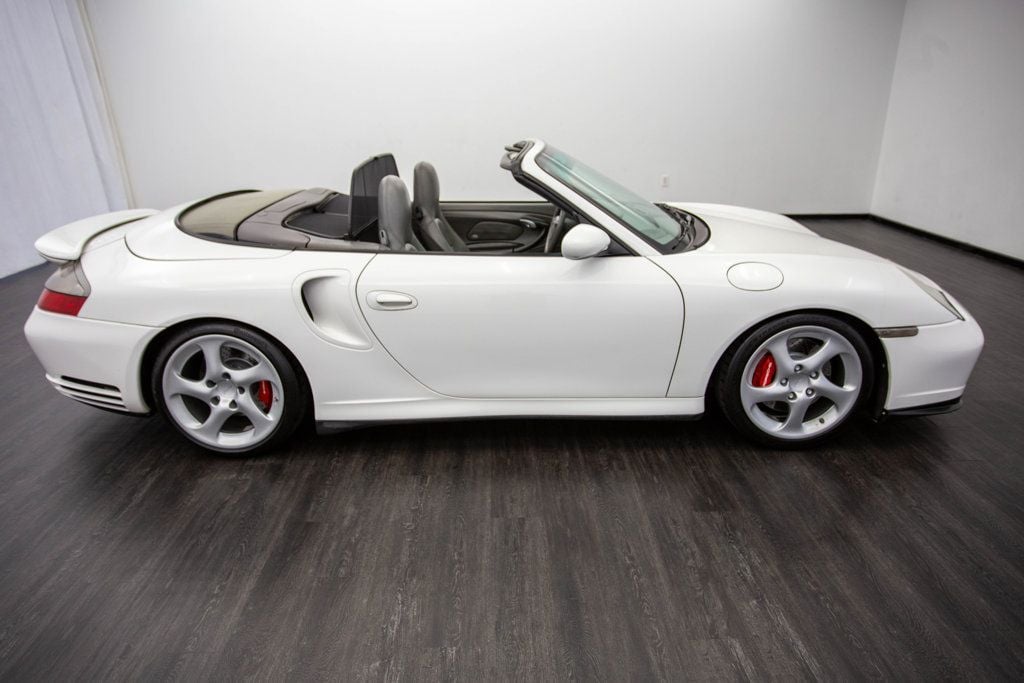 2004 Porsche 911 Turbo Cabriolet - 22529044 - 5