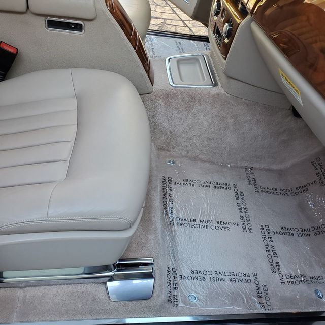 2004 Rolls-Royce Phantom 4dr Sedan - 20160599 - 24