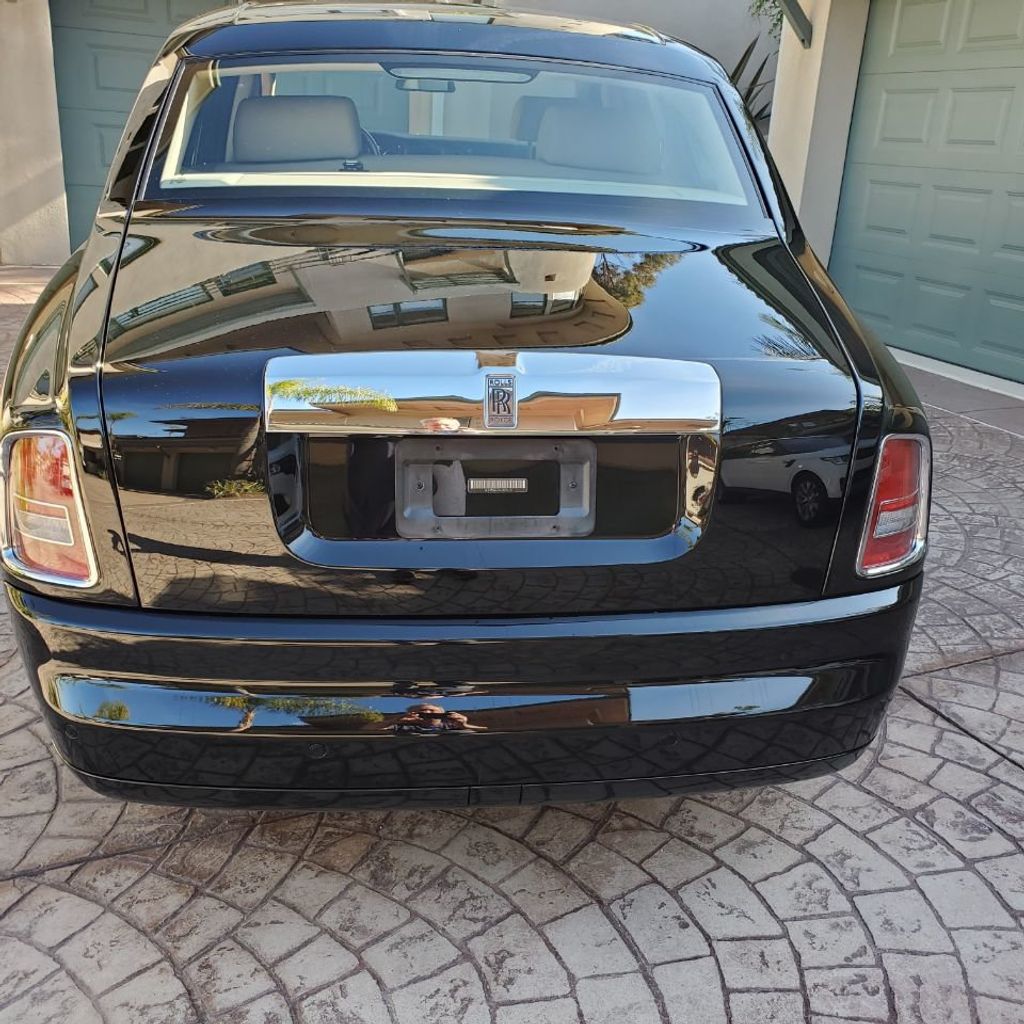 2004 Rolls-Royce Phantom 4dr Sedan - 20160599 - 32