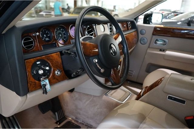 2004 Rolls-Royce Phantom 4dr Sedan - 20160599 - 42