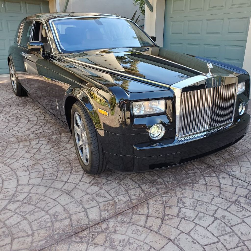 2004 Rolls-Royce Phantom 4dr Sedan - 20160599 - 4