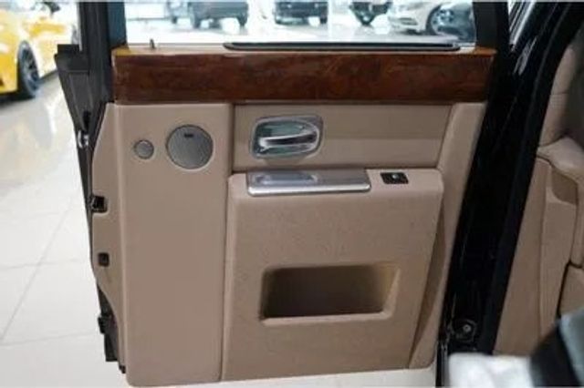 2004 Rolls-Royce Phantom 4dr Sedan - 20160599 - 54