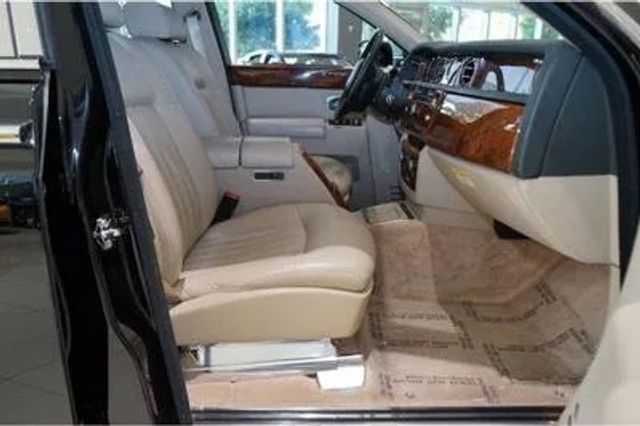 2004 Rolls-Royce Phantom 4dr Sedan - 20160599 - 56