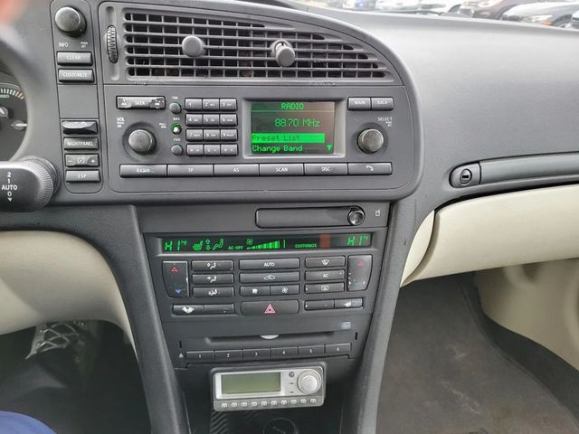 2004 Saab 9-3 ARC Convertible 2D - 22969900 - 7