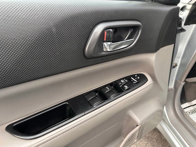 2004 Subaru Forester XS AWD 4dr Wagon - 22923721 - 13