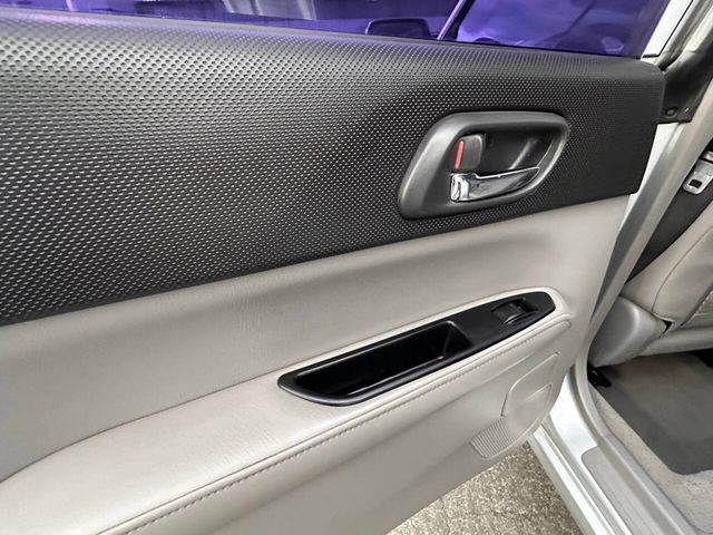 2004 Subaru Forester XS AWD 4dr Wagon - 22923721 - 16