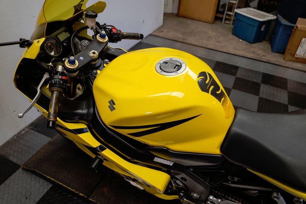 2004 Suzuki GSX-R600 SPORT BIKE!!! - 23020192 - 11