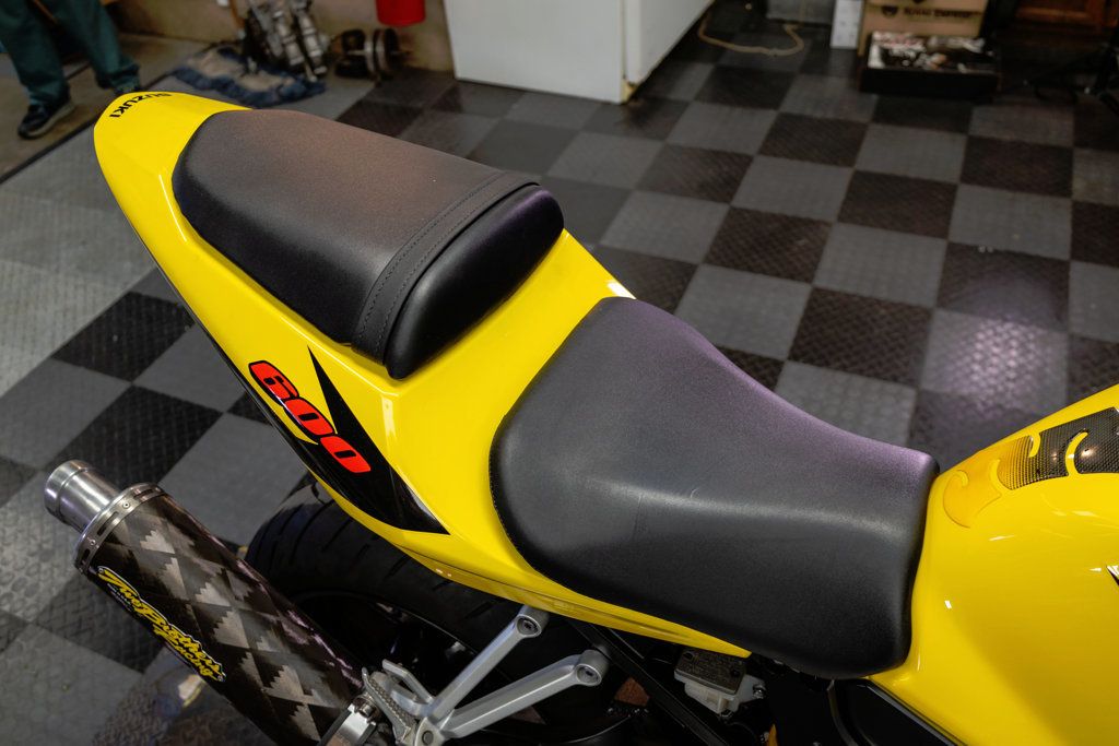 2004 Suzuki GSX-R600 SPORT BIKE!!! - 23020192 - 14