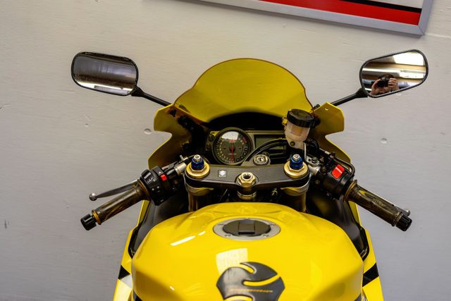 2004 Suzuki GSX-R600 SPORT BIKE!!! - 23020192 - 7