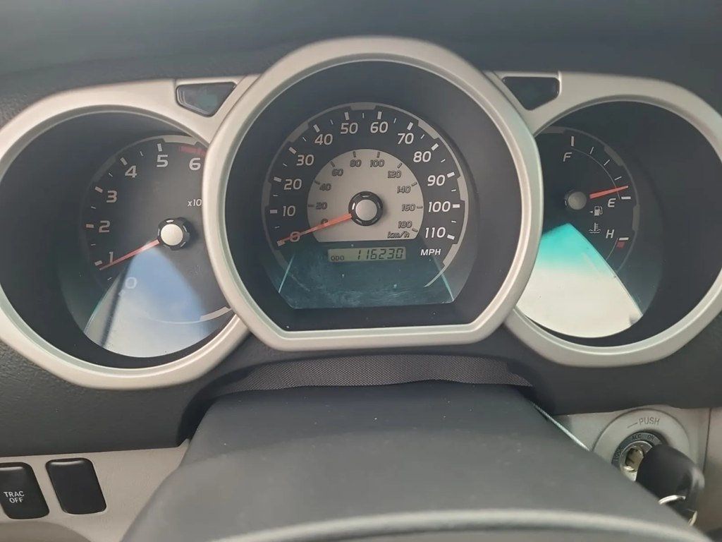 2004 Toyota 4Runner 4dr SR5 Sport V6 Automatic - 23041315 - 4