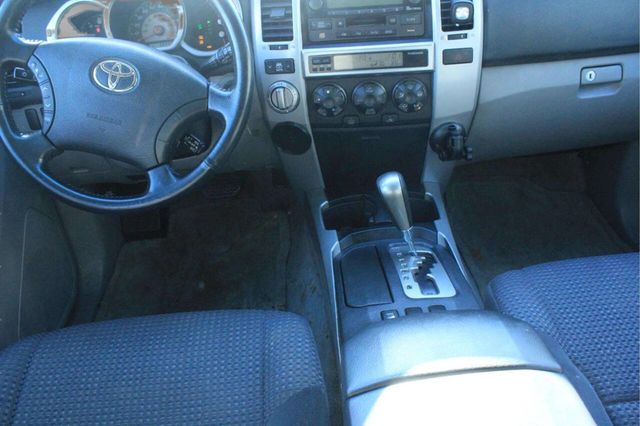 2004 Toyota 4Runner 4dr SR5 Sport V6 Automatic 4WD - 22960676 - 10
