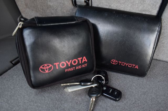 2004 Toyota 4Runner 4dr SR5 V8 Automatic 4WD - 23009054 - 12