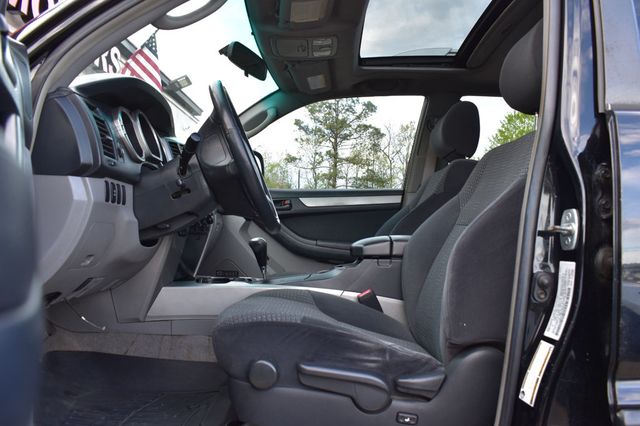 2004 Toyota 4Runner 4dr SR5 V8 Automatic 4WD - 23009054 - 15