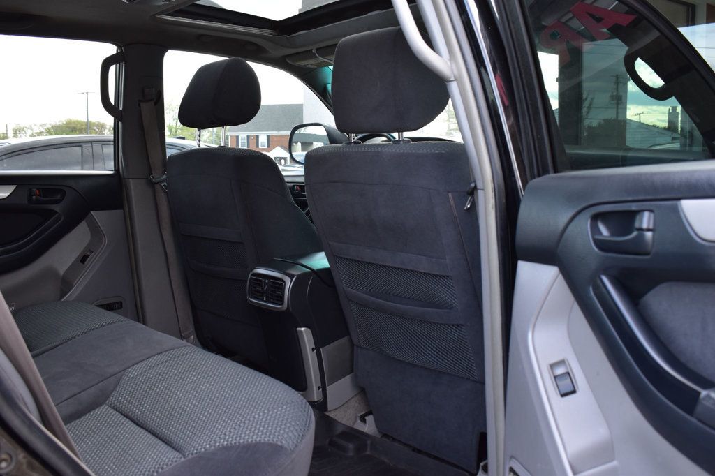 2004 Toyota 4Runner 4dr SR5 V8 Automatic 4WD - 23009054 - 27