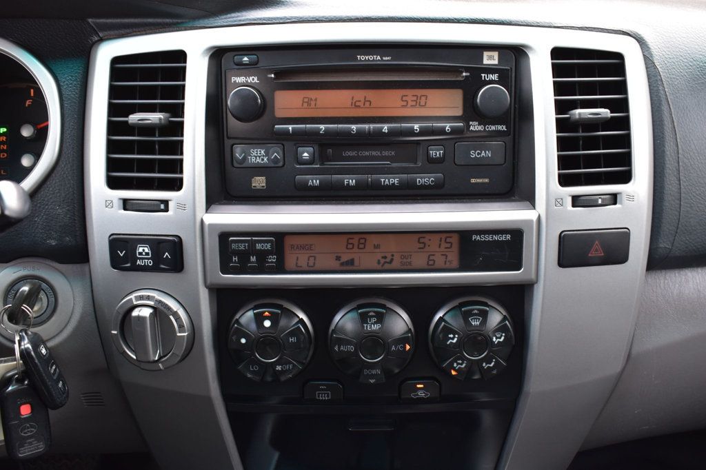 2004 Toyota 4Runner 4dr SR5 V8 Automatic 4WD - 23009054 - 31