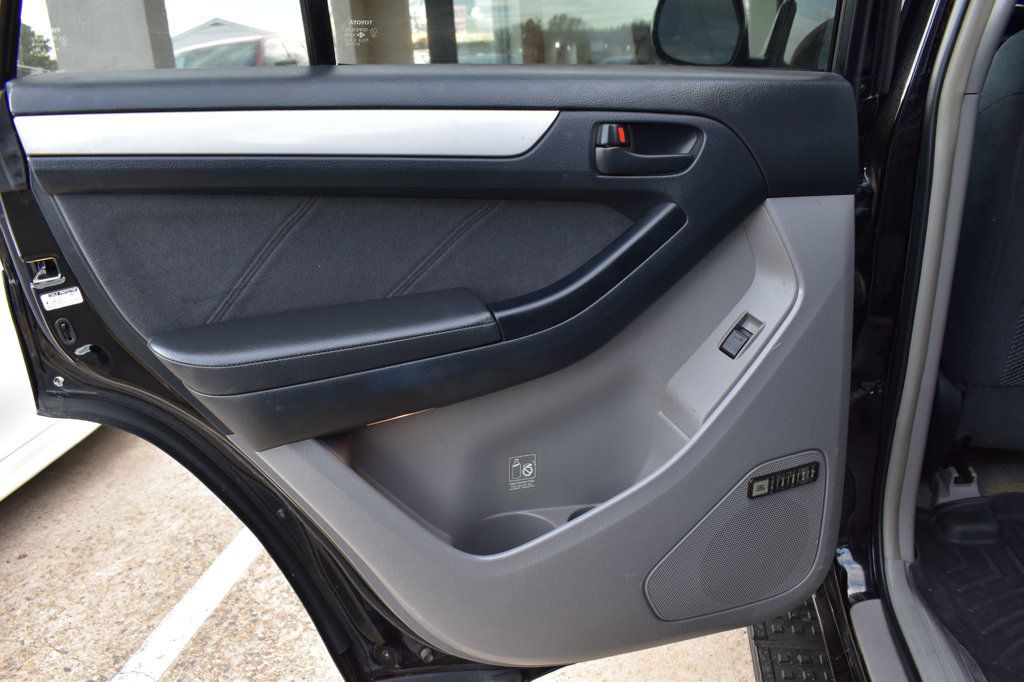 2004 Toyota 4Runner 4dr SR5 V8 Automatic 4WD - 23009054 - 54