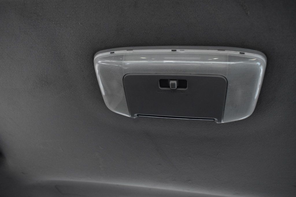 2004 Toyota 4Runner 4dr SR5 V8 Automatic 4WD - 23009054 - 62