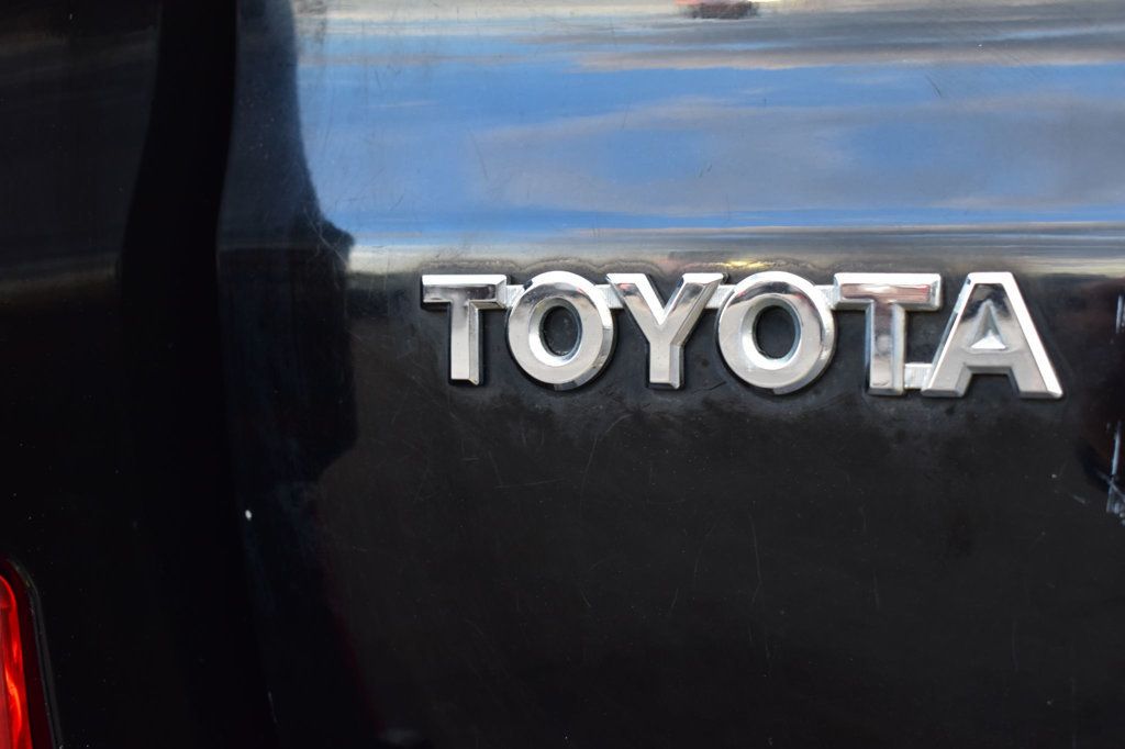 2004 Toyota 4Runner 4dr SR5 V8 Automatic 4WD - 23009054 - 69