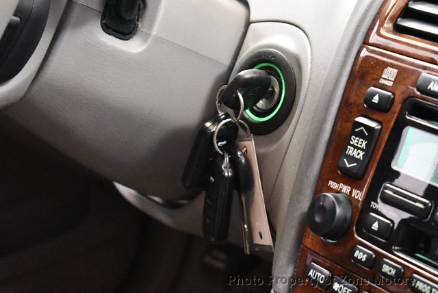 2004 Toyota Avalon XLS - 22556846 - 15