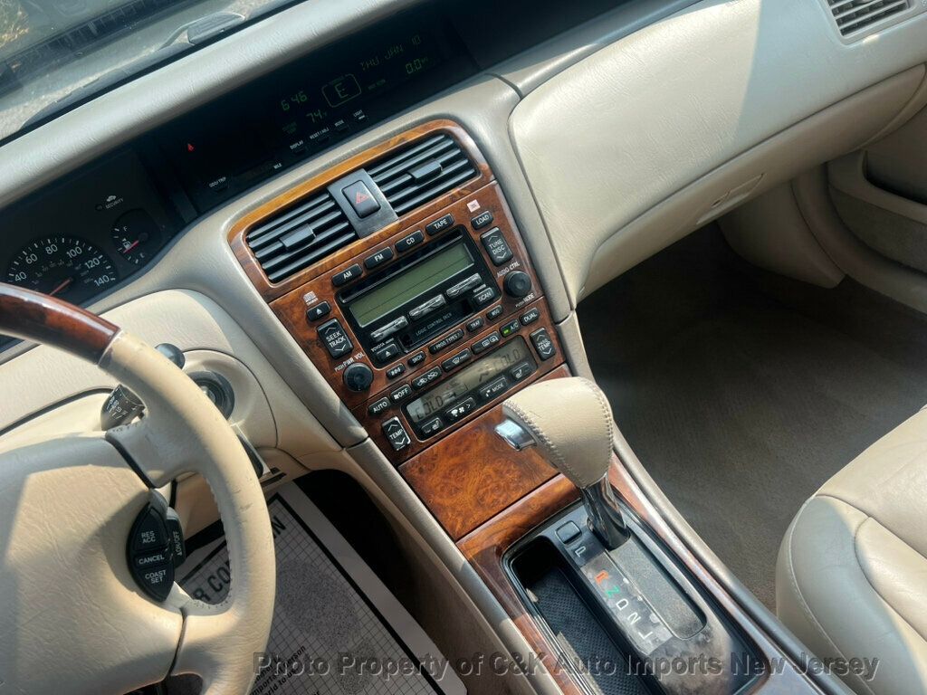 2004 Toyota Avalon XLS Premium photo 26