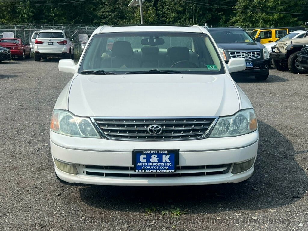 2004 Toyota Avalon XLS Premium photo 3