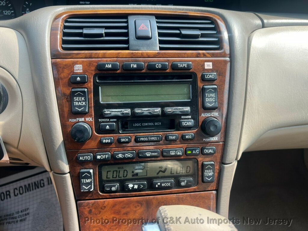 2004 Toyota Avalon XLS Premium photo 28